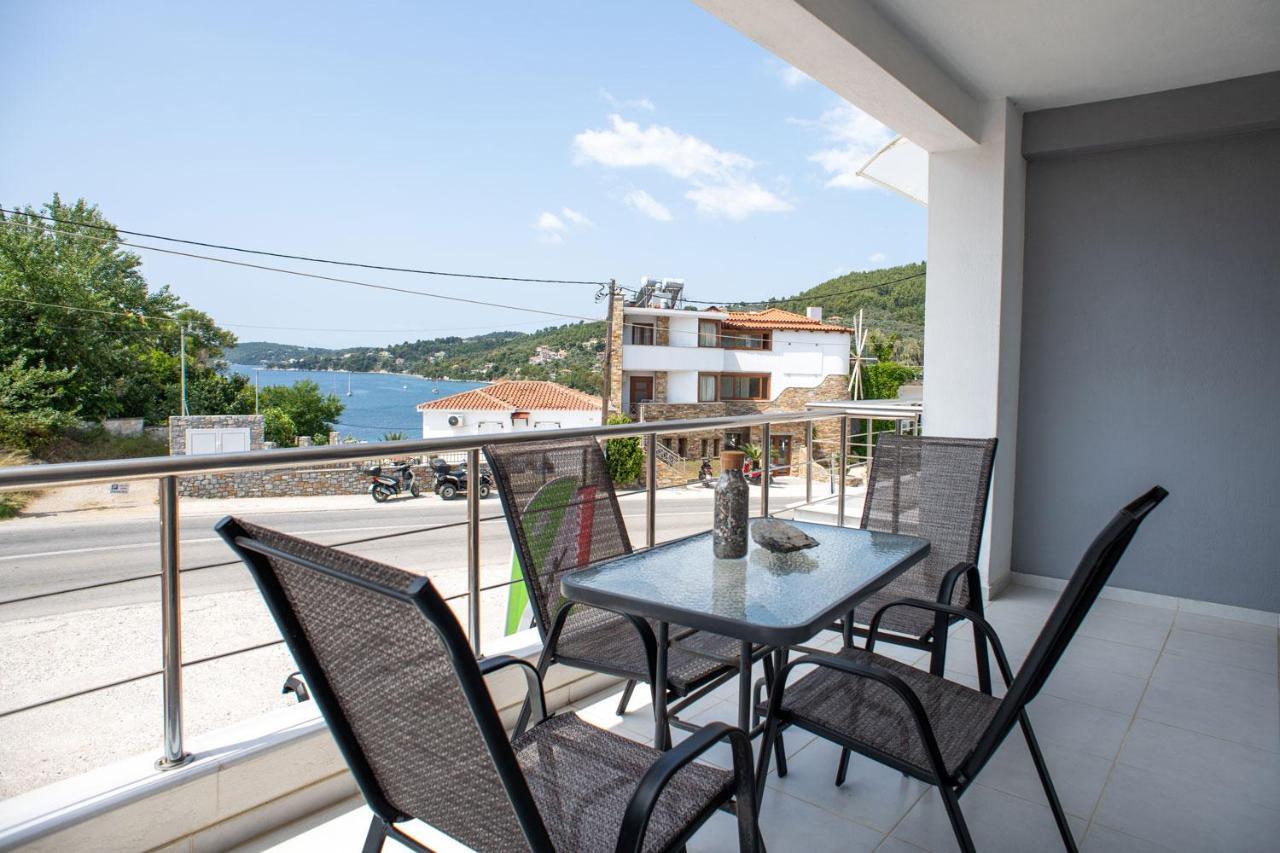 Iridanos Apartments Skiathos Exterior foto