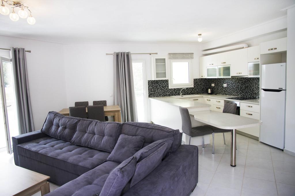 Iridanos Apartments Skiathos Exterior foto